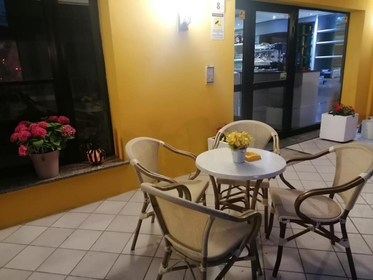 Hotel Bologna Rimini Eksteriør bilde