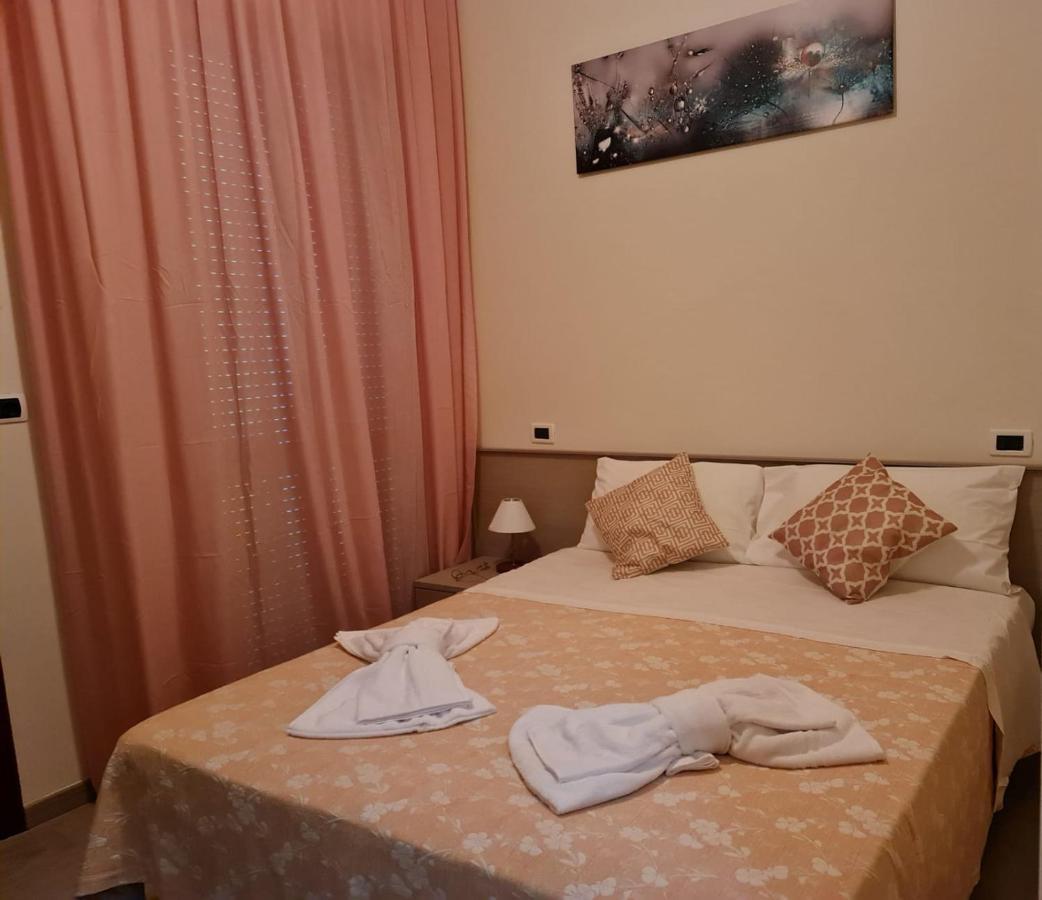 Hotel Bologna Rimini Eksteriør bilde
