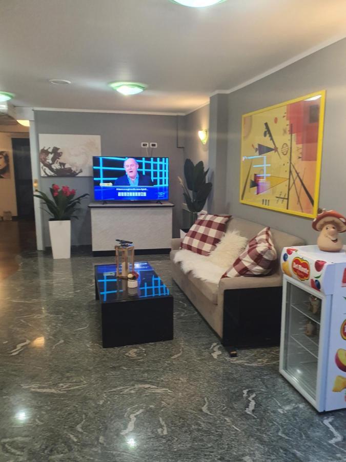 Hotel Bologna Rimini Eksteriør bilde